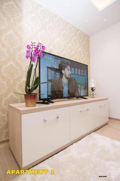 Residence 14 Сараево Экстерьер фото
