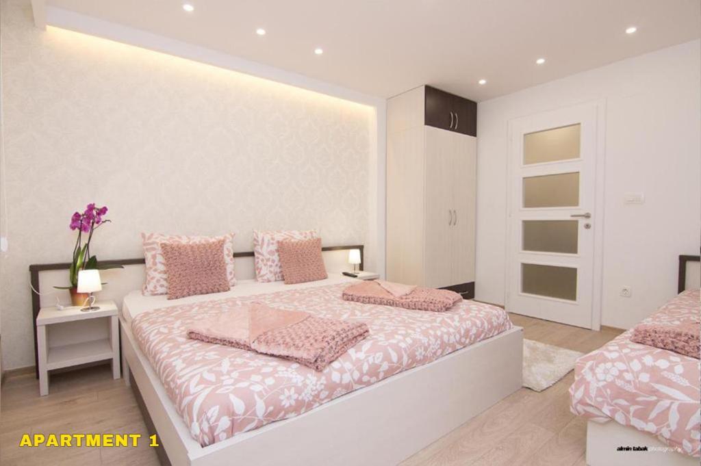 Residence 14 Сараево Экстерьер фото
